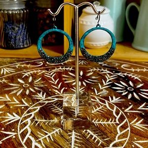 Circle fish hook earrings
